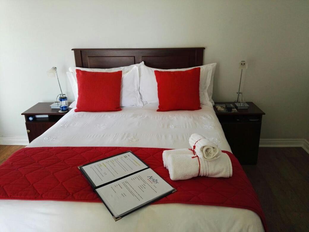Ahoy Boutique Guest House Порт-Элизабет Экстерьер фото