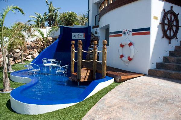 Ahoy Boutique Guest House Порт-Элизабет Экстерьер фото